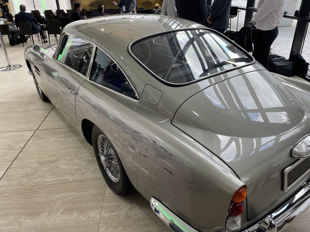 007 Aston Martin